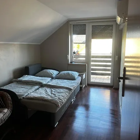 Dom Z Kominkiem Nad Jeziorem W Przybrodzinie * Powidz (Slupca)