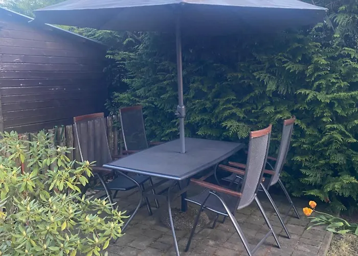 Holiday home Dom Z Kominkiem Nad Jeziorem W Przybrodzinie